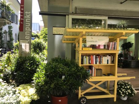 Livretto Bücherstand